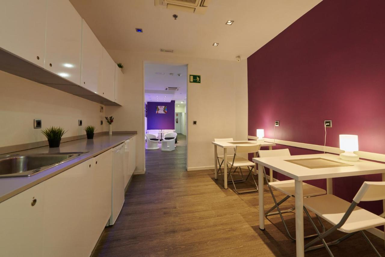 Hostal Mayerling Centro 巴塞罗那 外观 照片